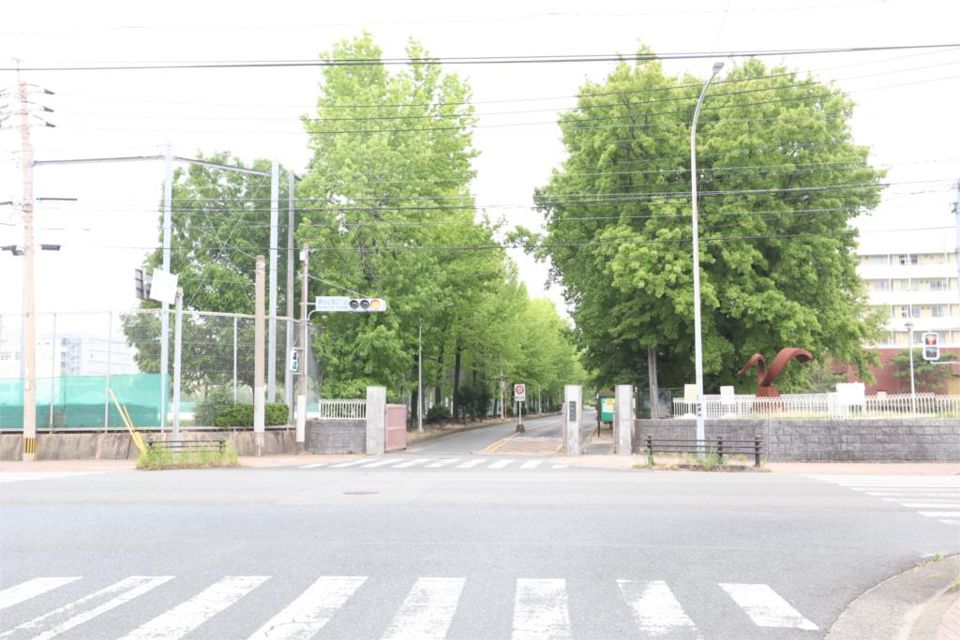 近くの国立九州大学筑紫キャンパスまで2,294m(徒歩29分)