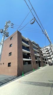 アヴァンセ千早の外観画像