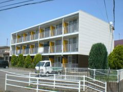 レオパレスフレイグラント多々良の外観画像