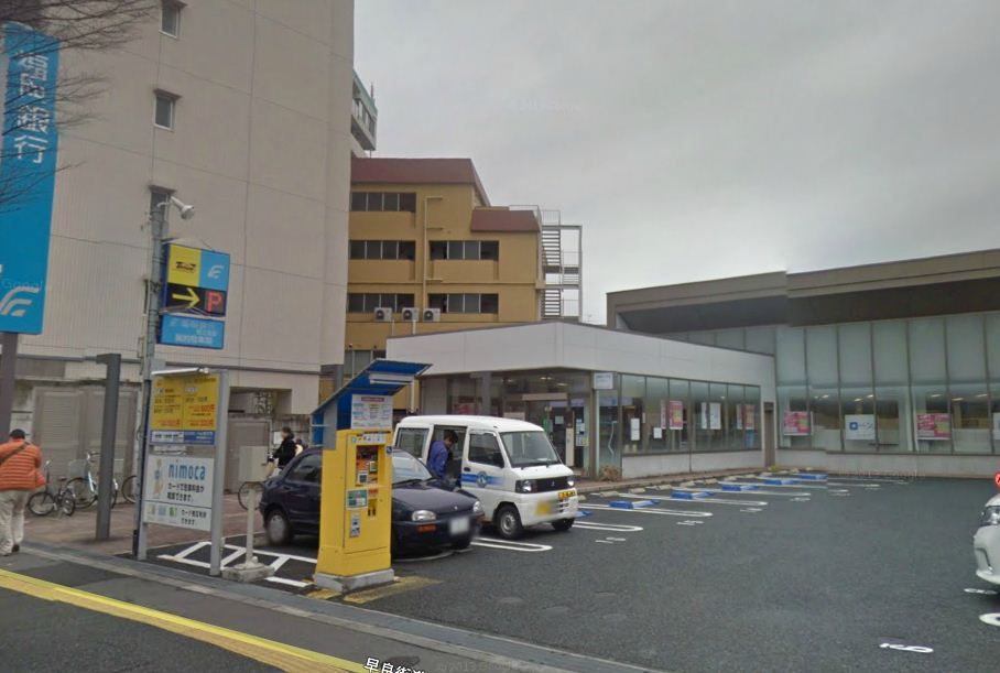 近くの福岡銀行 荒江支店まで400m(徒歩5分)