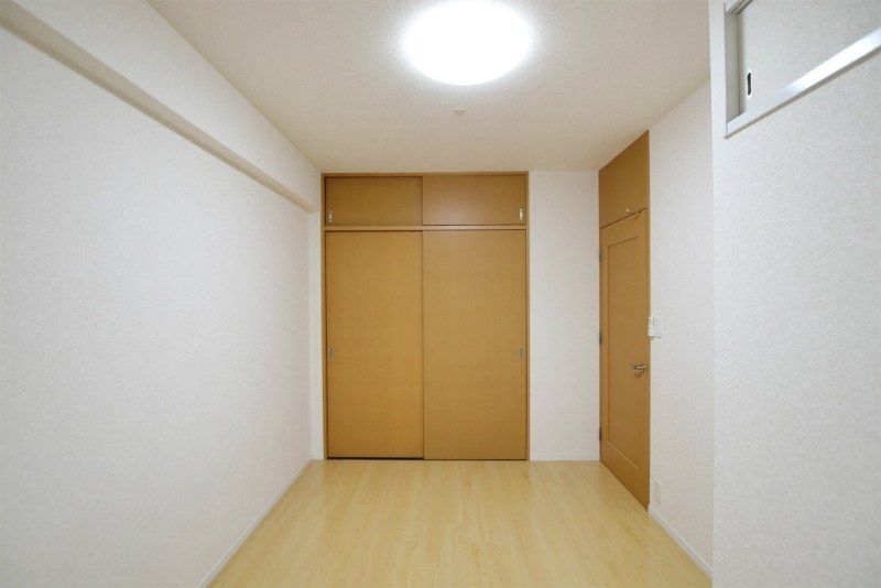 ベッドルーム