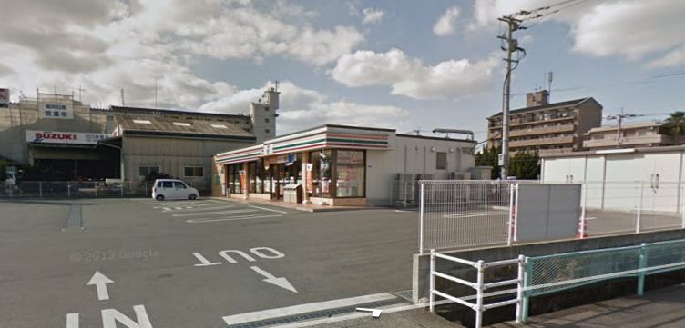 近くのセブンイレブン那珂川今光2丁目店まで756m（徒歩10分）
