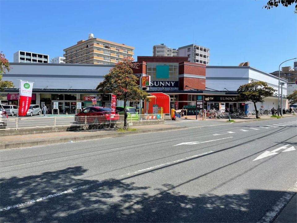 近くのサニー那の川店まで619m（徒歩8分）
