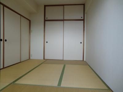 ベッドルーム