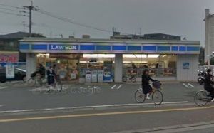 近くのローソン荒江1丁目店まで250m（徒歩4分）