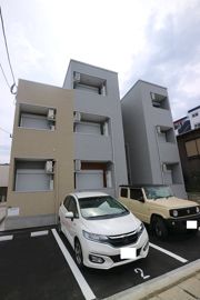 クレセント唐の原の外観画像