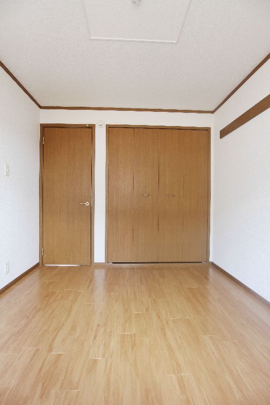 ベッドルーム
