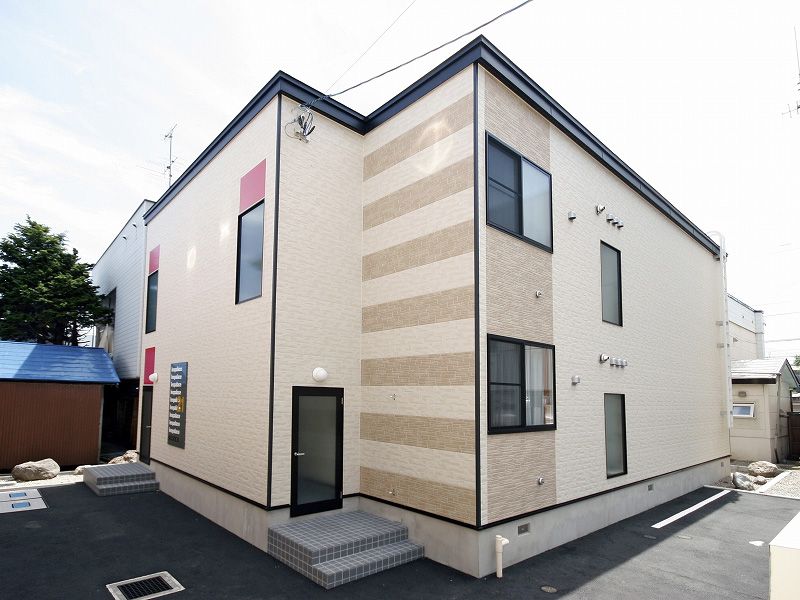 レオパレス西波止場の外観画像