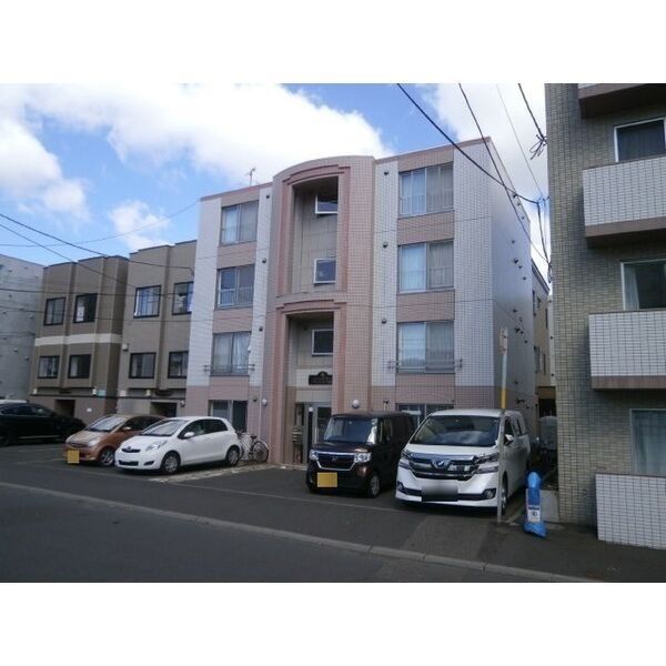 グランメール学園前の外観画像