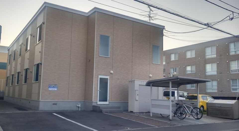 レオパレスサンシロイシの外観画像