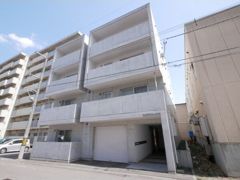 ラフィナート近代美術館の外観画像