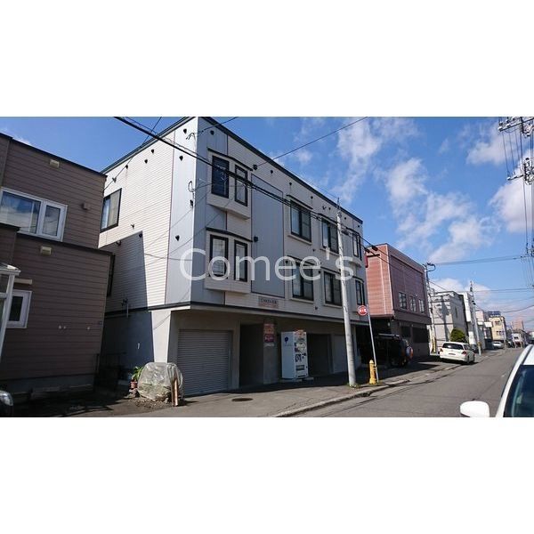 チケン栄通の外観画像