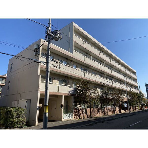 マリオン桑園 ＜家具家電付き＞の外観画像