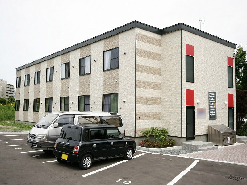 レオパレス西宮の沢の外観画像