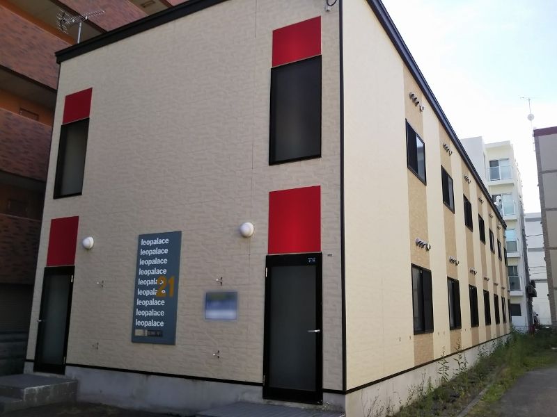 レオパレスROUTE36 Vの外観画像