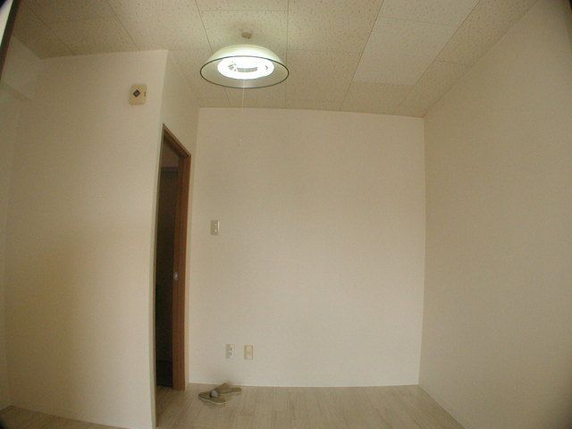 ベッドルーム