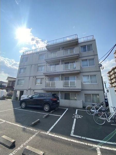 エムズ911の外観画像