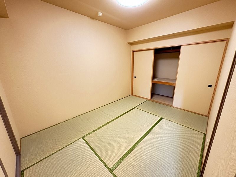ベッドルーム