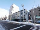 アルファスクエア学園前の外観画像