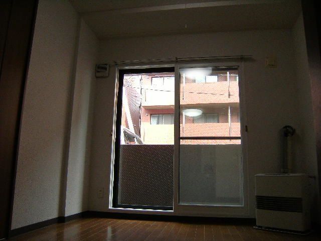 ベッドルーム