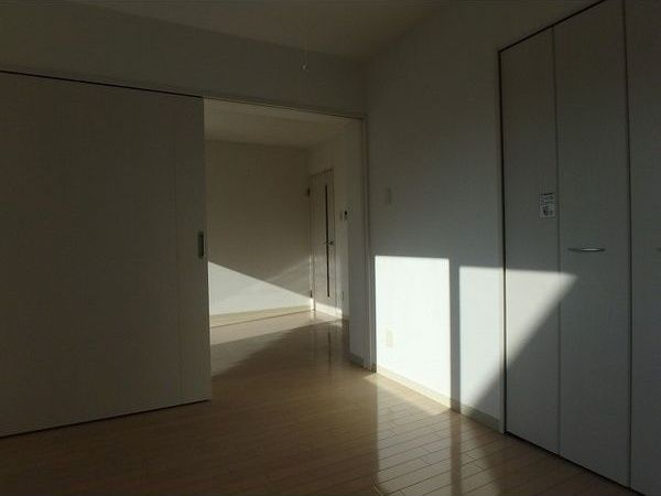 ベッドルーム