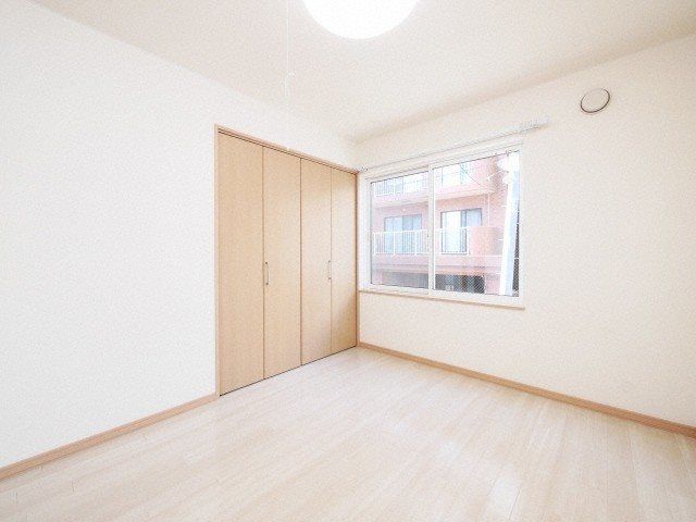 ベッドルーム
