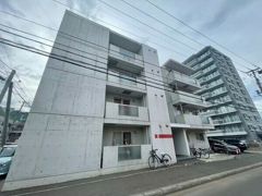 メニーズコートS25の外観画像