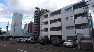 Treventi美術館西の外観画像