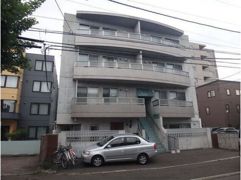 アールベールの外観画像