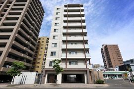 マストライフ知事公館の外観画像