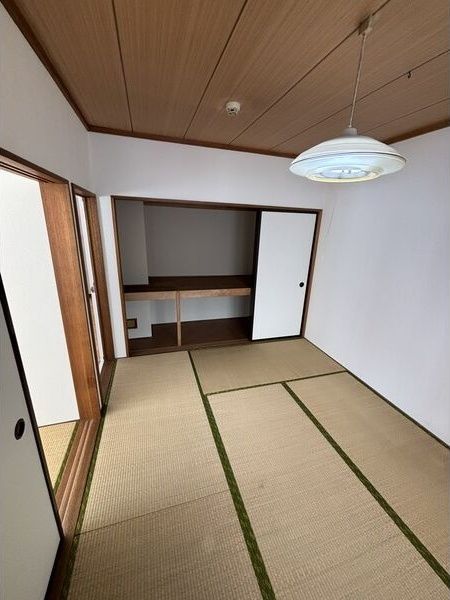 ベッドルーム