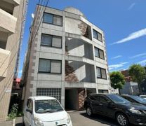 E2ストーリーの外観画像