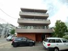 亜門ハナの外観
