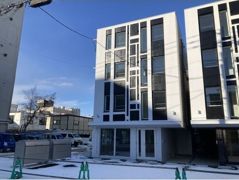 メニーズコート創成タウン C棟の外観画像