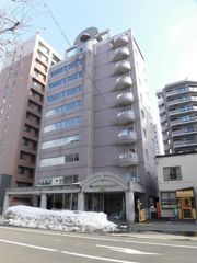 ビッグバーンズマンションN11の外観画像