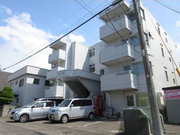 ウインダムヒル医大前の外観画像