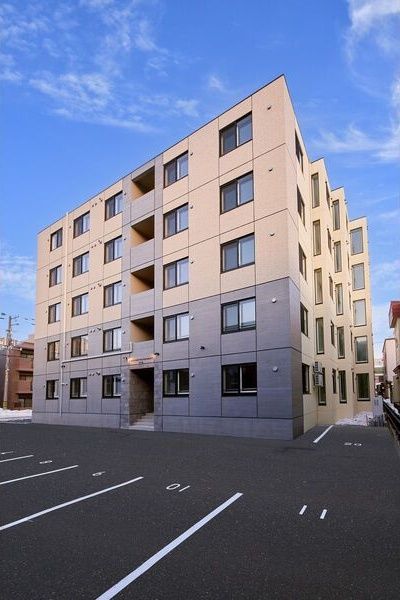 レブニーズ・ザ・レジデンス宮の森の外観画像