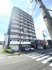 メープル川沿の外観画像