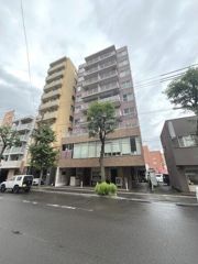 サンローゼ札幌の外観画像