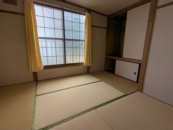 ベッドルーム