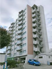 feuilles vertes AJ（ヒューベルエージェー）の外観画像