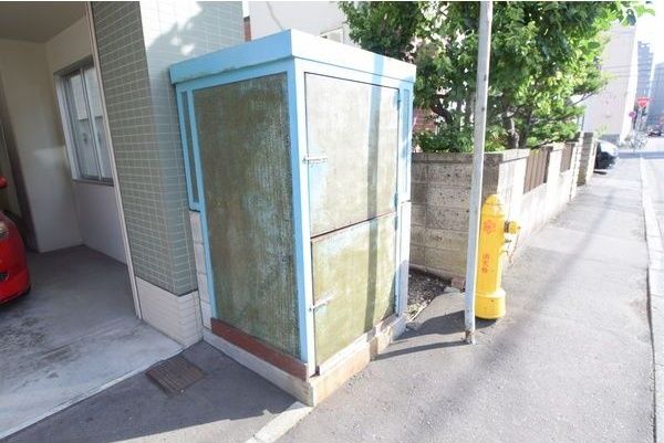 その他