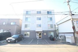 プラティーヌ月寒東の外観画像