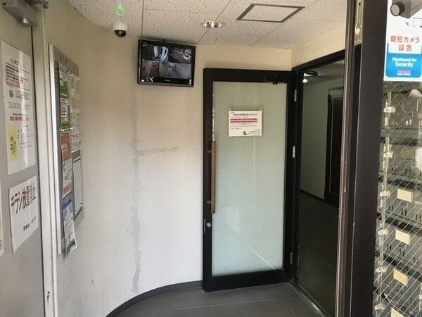 エントランス