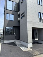札幌市北区北35条西3丁目（北34条駅）2LDKの外観画像
