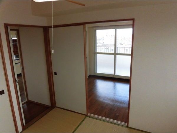 ベッドルーム