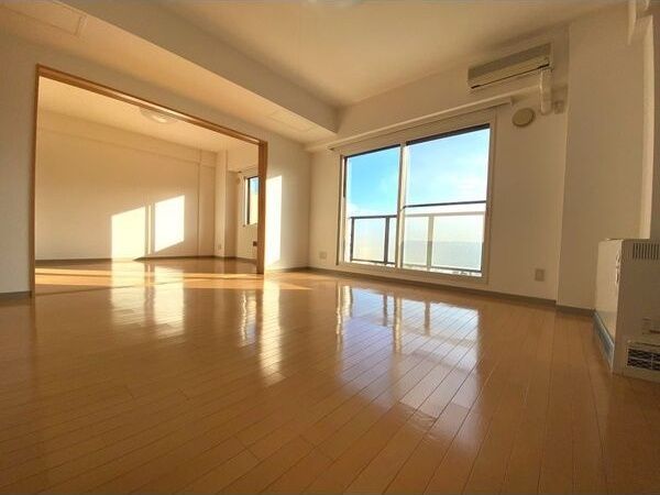 ベッドルーム