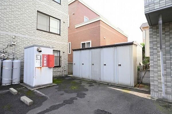その他