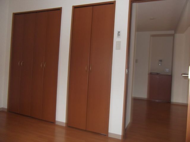 ベッドルーム