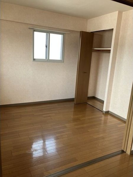 ベッドルーム